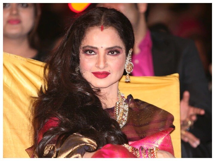 Rekha: ਨਾ ਫਿਲਮਾਂ, ਨਾ ਕੋਈ ਕਾਰੋਬਾਰ, ਫਿਰ ਕਿਵੇਂ ਬਾਲੀਵੁੱਡ ਅਦਾਕਾਰਾ ਰੇਖਾ ਹੈ 331 ਕਰੋੜ ਦੀ ਮਾਲਕਣ