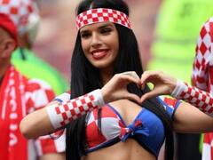 Photos: क्रोएशिया की 'मिस्ट्री गर्ल' की स्टेडियम में वापसी, जानिए खूबसूरत मॉडल की कहानी