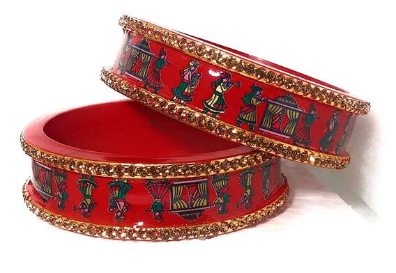 Latest Kangan Designs: आपकी कलाई की खूबसूरती पर चार चांद लगा देंगे ये खूबसूरत और ट्रेंडी कंगन के डिजाइन, मिलेगा क्लासी लुक