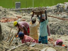 Pension Scheme: 55 रुपए हर महीने जमा करने पर मिलेगी 36 हज़ार की सालाना पेंशन, जानिए क्या है योजना