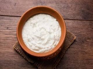 குளிர்காலத்தில் தயிர்.. சளி பிடிக்குமா? என்ன விளைவுகள்? ஊட்டச்சத்து நிபுணர் கூறும் பதில் என்ன!