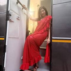 Hamsa Nandini: హంస మళ్లీ షూటింగ్ స్పాట్ లో అడుగు పెట్టిందోచ్!