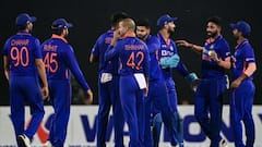 নিয়মরক্ষার তৃতীয় ম্যাচে অধিনায়ক রোহিতের পাশাপাশি আরও দুই তারকাকে পাবে না ভারত