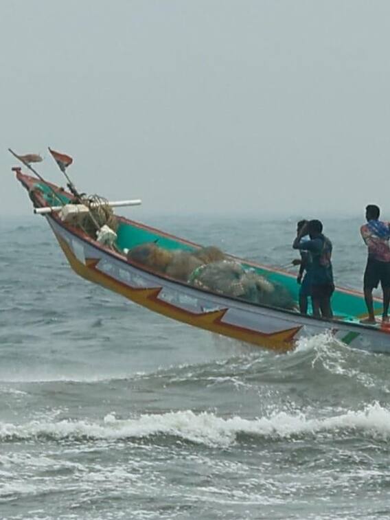 புயல் எப்போது கரையை கடக்கும்?