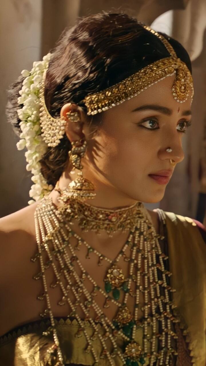 கடந்த செப்டம்பர் 30ஆம் தேதி உலகம் முழுவதும் இப்படம் வெளியாகி, அனைத்து தரப்பினரிமும் படம் பெரும் வரவேற்பைப் பெற்றது