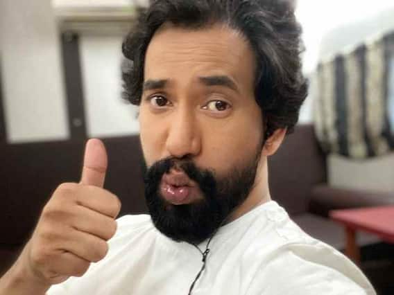 Nirahua के 5 एवरग्रीन गाने जो जमा देते हैं महफिल, लिस्ट में देखिए कौन सा गाना है शामिल Nirahua के 5 एवरग्रीन गाने जो जमा देते हैं महफिल, लिस्ट में देखिए कौन सा गाना है शामिल