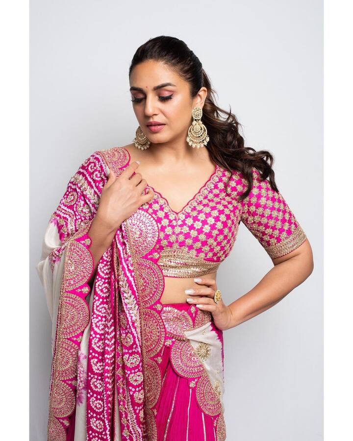 हुमा कुरेशी जेव्हाही पडद्यावर येते तेव्हा लोक तिच्याकडे बघत राहतात. आतापर्यंतच्या कारकिर्दीत तिने अनेक व्यक्तिरेखा पडद्यावर अतिशय सुंदरपणे साकारल्या आहेत.(फोटो सौजन्य :iamhumaq/इंस्टाग्राम)