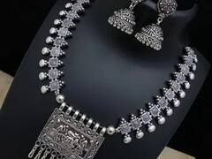 Jewellery Trend 2022: इस साल ट्रेंड में बने रहें ये ज्वैलरी डिजाइन, क्या आपने इसे अपने कलेक्शन में किया शामिल?