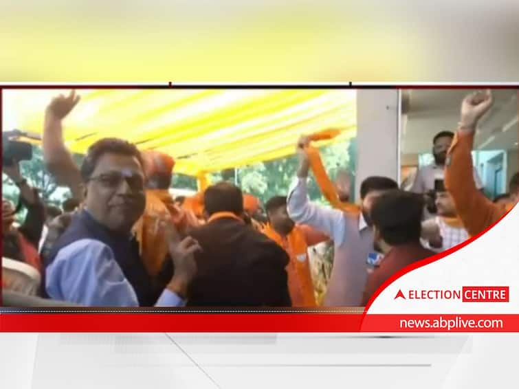 Gujarat Election Results: BJP Workers Celebrate As Early Trends Suggest Massive Victory For The Saffron Party Gujarat Election Results: BJP Workers Celebrate As Early Trends Suggest Massive Victory For The Saffron Party