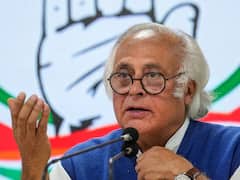 पीएम मोदी के गुजरात में रिकॉर्ड वाले बयान पर कांग्रेस ने जारी किया आंकड़ा, कहा- इसे ज़रूर देखना चाहिए