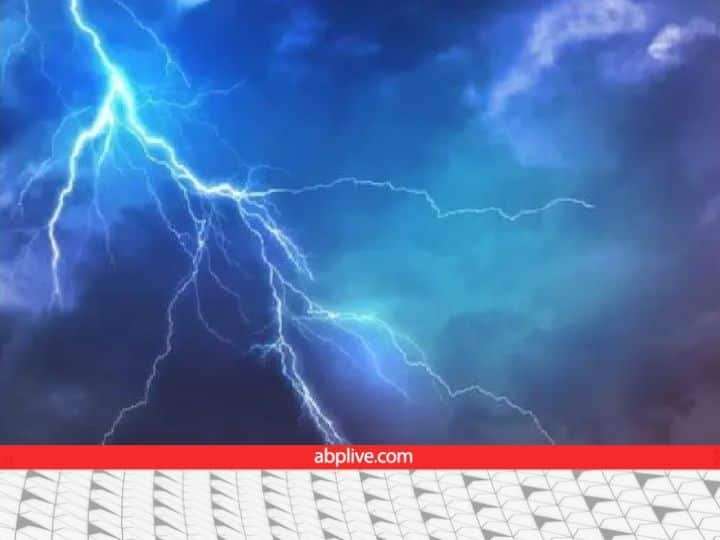 Why does lightning move in a zigzag motion in the sky Scientists told reason behind this आकाश में जिगजैग करते हुए ही क्यों चमकती है बिजली? वैज्ञानिकों ने उठाया इस रहस्य से पर्दा
