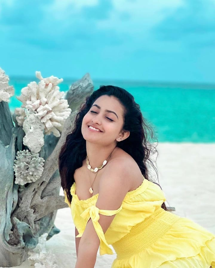 టిక్ టాక్ వీడియోలతో బాగా ఫేమస్ అయింది.Photo Credit@Deepika Pilli/instagram