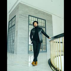 Dulquer salman : கருப்பு நிற உடையில் அசத்தும் மாலிவுட் நாயகன் துல்கர் சல்மான்!
