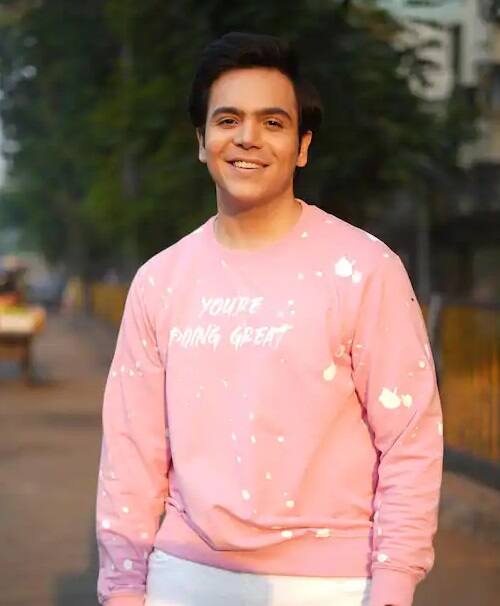 જેઠાલાલના પુત્ર ટપ્પુનો રોલ કરનાર રાજ અનડકટ ઘણા સમયથી શોમાં જોવા મળ્યો નથી. આખરે રાજે શો છોડવાની જાહેરાત કરી હતી. જોકે, તેણે આનું કારણ જણાવ્યું નથી.
