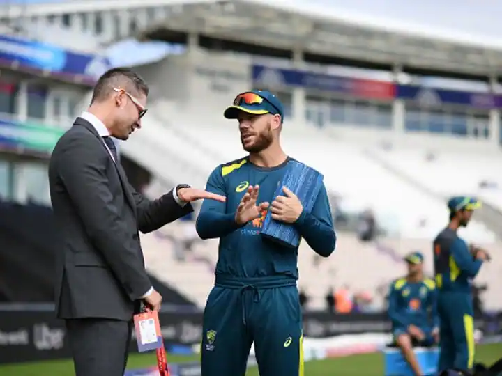 ऑस्ट्रेलिया के पूर्व कप्तान ने किया वॉर्नर का समर्थन, कहा- ‘उसे बलि का बकरा बनाया गया’