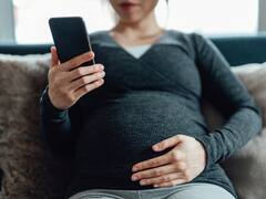 Pregnant Canadian Woman Asks Netizens For Help As Indian In-Laws Demand iPhones
