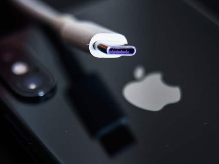 EU USB C Charger Common Charging Law European Union Directive Apple iPhone Wired Charging EU Officially Sets December 2024 As Deadline For All Devices To Have USB-C For Wired Charging