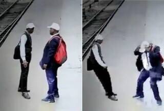 Viral Video: ਰੇਲਵੇ ਸਟੇਸ਼ਨ 'ਤੇ ਖੜ੍ਹੇ ਟੀਟੀਈ ਦੇ ਸਿਰ 'ਤੇ ਡਿੱਗੀ ਹਾਈ ਟੈਂਸ਼ਨ ਦੀ ਤਾਰ, ਰੌਂਗਟੇ ਖੜ੍ਹੇ ਕਰ ਦੇਵੇਗੀ ਵੀਡੀਓ