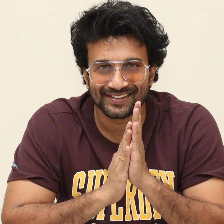 కన్నడ డైరెక్టర్ నాగ శేఖర్ తెరకెక్కించిన ఈ సినిమా ఇవాళ(డిసెంబర్9న) విడుదల అయ్యింది.Photo Credit: Satyadev/Instagram