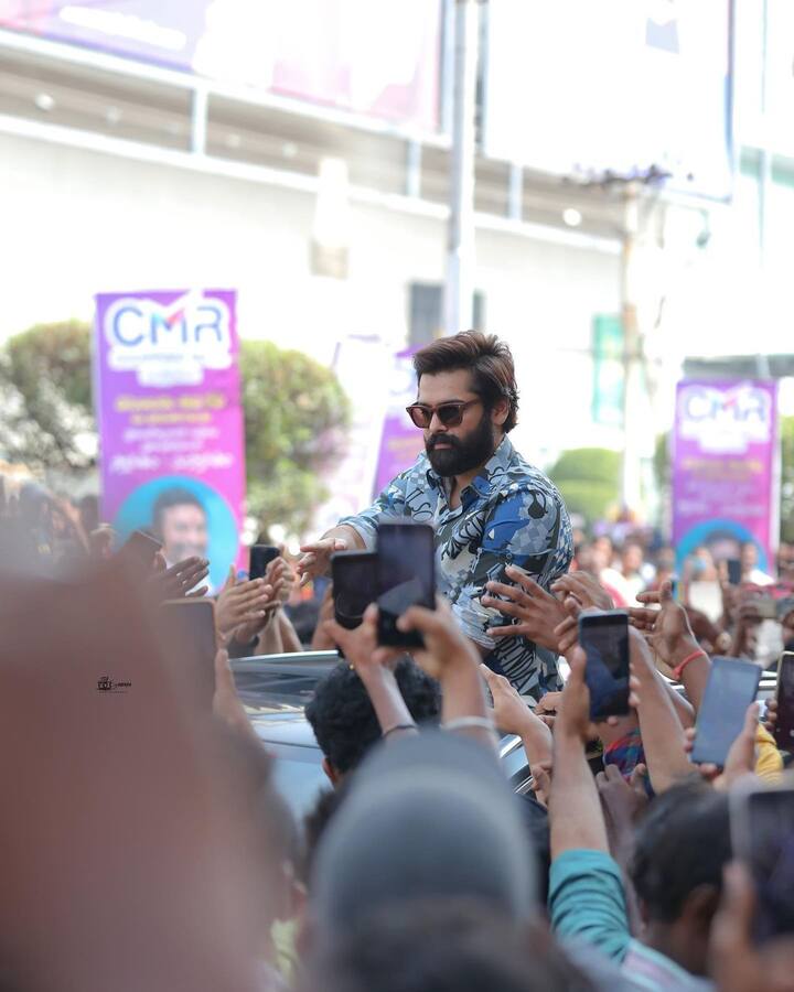 వరుస సినిమాలు చేస్తున్నారు.Photo Credit@Ram Pothineni/Instagram