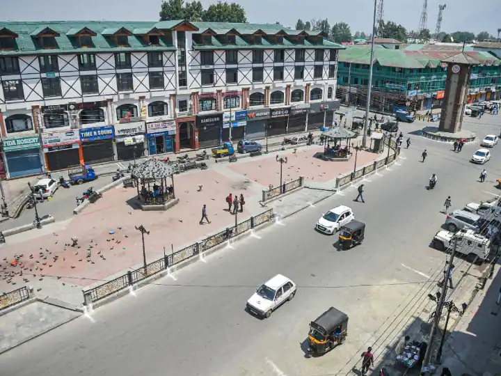 जम्मू-कश्मीर में ठंड के बाद हो सकते हैं चुनाव, अनुच्छेद 370 हटाए जाने बाद पहला मौका