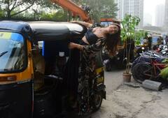 ઓટો રિક્ષામાં મુસાફરી કરતી જોવા મળી Shriya Saran, જુઓ તસવીરો