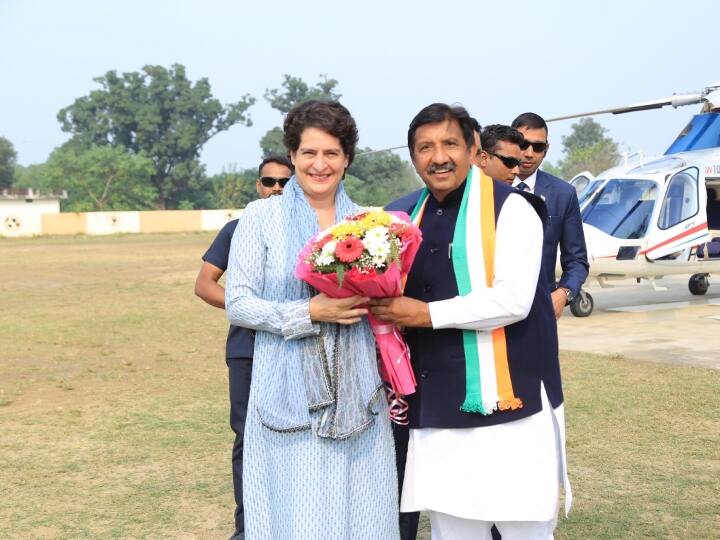 हिमाचल प्रदेश विधानसभा चुनाव में जीत के बाद हिमाचल के मौजूदा विधानसभा में कांग्रेस विधायक दल के नेता मुकेश अग्निहोत्री भी इस दौड़ में शामिल बताये जा रहे हैं. ये हरोली के विधायक हैं. मुकेश अग्निहोत्री ब्राह्मण नेता हैं.