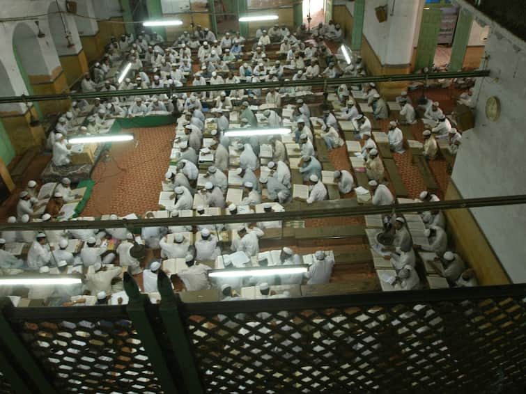 Conduct Inquiry Into Madrasas Admitting Non-Muslim Children: NCPCR Writes To Chief Secretaries