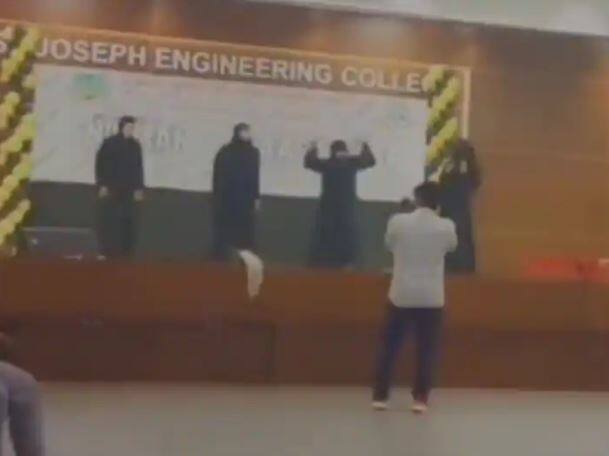 karnataka college girl students suspended for dancing wearing burqa video goes viral ਬੁਰਕਾ ਪਾ ਕੇ ਡਾਂਸ ਕਰਨ 'ਤੇ ਕਾਲਜ ਨੇ ਵਿਦਿਆਰਥਣਾਂ ਨੂੰ ਕੀਤਾ ਮੁਅੱਤਲ, ਵੀਡੀਓ ਵਾਇਰਲ