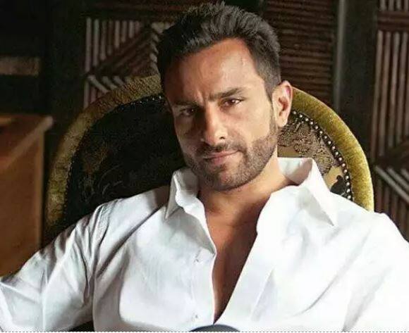 सैफ अली खान – बॉलीवुड एक्टर सैफ अली खान भी वेब सीरीज ‘सैक्रेड गेम्स’ में नजर आ चुके है. मीडिया रिपोर्ट्स के अनुसार इसके लिए सैफ ने 15 करोड़ से अधिक की फीस ली थी.