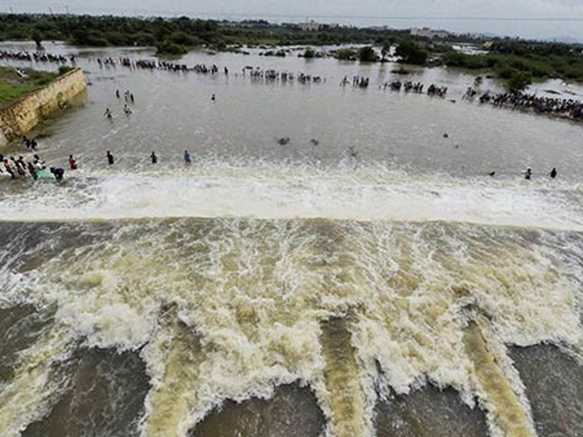 Chembarambakkam Lake Water Level Know The Details December 21 TNN ...