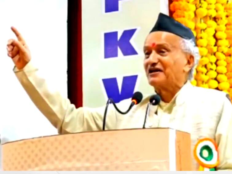 governer bhagat singh koshyari said i do not consider myself a governor in pune Bhagat Singh Koshyari :  ‘मी स्वत:ला राज्यपाल मानत नाही; राज्यपाल कोश्यारींच्या वक्तव्यानं चर्चा