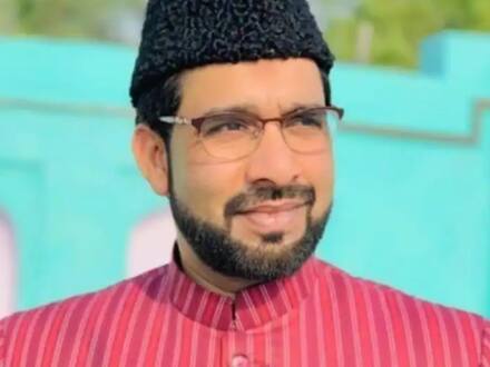 यूपी AIMIM अध्यक्ष शौकत अली का विवादित बयान, 'कांग्रेस नेता की मूंछों को बताया कुत्ते की पूंछ' यूपी AIMIM अध्यक्ष शौकत अली का विवादित बयान, 'कांग्रेस नेता की मूंछों को बताया कुत्ते की पूंछ'