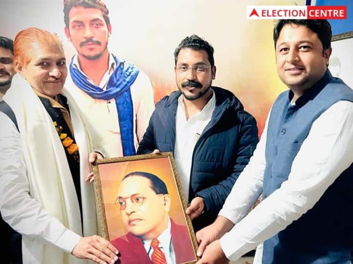 UP Politics Khatauli RLD MLA Madan Bhaiya says Chandra Shekhar Azad remain in Samajwadi Party Allaiance ann क्या अब सपा के साथ ही गठबंधन में रहेंगे चंद्रशेखर आजाद? RLD विधायक मदन भैया ने मुलाकात के बाद दिया ये बयान