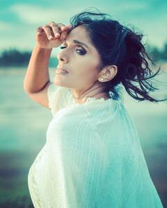 संन्यासी बनने के बाद कितनी बदल गईं Anu Aggarwal, देखिए 'आशिकी' फेम एक्ट्रेस की ये तस्वीरें