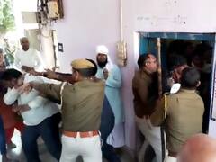 भरतपुर: घूसखोर डॉक्टर को ACB की गिरफ्त से छुड़ाने की कोशिश, हिरासत में समर्थक