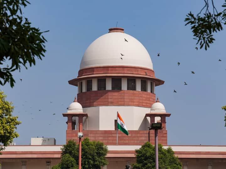 Trending News:  Supreme Court will give big decisions on the new year;  Many important matters like demonetisation, impartiality of the Election Commission