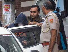 श्रद्धा मर्डर केस: 14 दिनों के लिए बढ़ाई गई आफताब की न्यायिक हिरासत, वीडियो कॉन्फ्रेंसिंग के जरिए पेशी