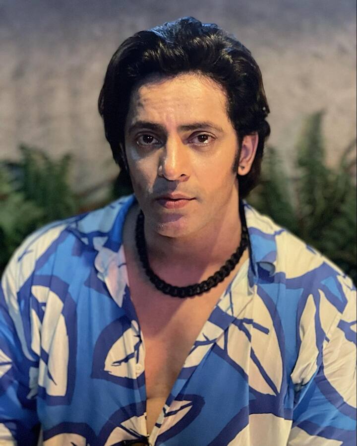 Vikkas Manaktala In Bigg Boss 16: टीवी एक्टर विकास मनकतला जल्द ही ‘बिग बॉस 16’ में कदम रखने वाले हैं. उनकी वाइल्ड कार्ड एंट्री कंफर्म की जा चुकी है. उन्होंने शो में जाने से पहले एक क्लिप में कहा था कि, वह किसी मंडली का हिस्सा नहीं बनना चाहेंगे.