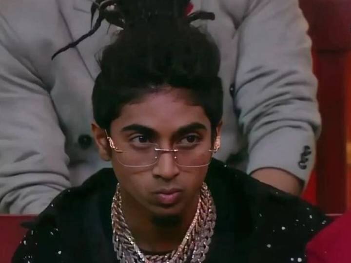 Bigg Boss 16: एमसी स्टैन पर भड़के सलमान खान, खोला बाहर का दरवाजा, क्या ‘बिग बॉस’ से हो जाएंगे आउट? Bigg Boss 16 Salman Khan angry with MC Stan opened out door for him Bigg Boss 16: एमसी स्टैन पर भड़के सलमान खान, खोला बाहर का दरवाजा, क्या ‘बिग बॉस’ से हो जाएंगे आउट?