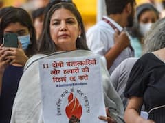 बिलकिस बानो की याचिका पर 13 दिसंबर को सुप्रीम कोर्ट में सुनवाई, क्या दोषियों को फिर से होगी सजा?