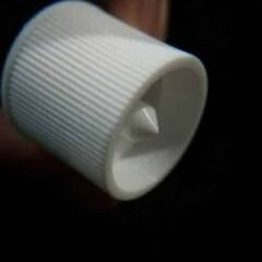 ताले के एक छेद में तो चाबी लगती है, लेकिन इस दूसरे छेद का क्या काम होता है? यहां जान लीजिए