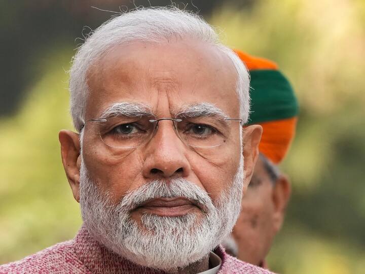 Nagpur Visit: नागपुर में चार हजार पुलिसकर्मियों के सुरक्षा घेरे में होंगे पीएम मोदी, जानें कार्यक्रम का पूरा शेड्यूल PM Modi under the security of 4,000 policemen in Nagpur on sunday full schedule of the program Nagpur Visit: नागपुर में चार हजार पुलिसकर्मियों के सुरक्षा घेरे में होंगे पीएम मोदी, जानें कार्यक्रम का पूरा शेड्यूल