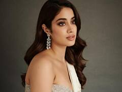 Janhvi Kapoor Photos: व्हाइट ड्रेस पहन जान्हवी कपूर ने पानी के बीच दिए कातिलाना पोज, तस्वीरें देख फैंस को आई श्रीदेवी की याद