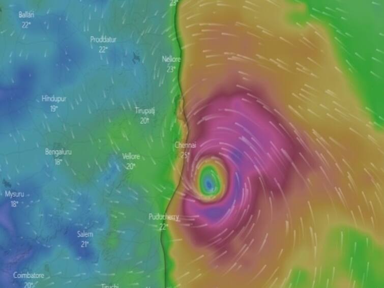 cyclone list of attacked tamilnadu know full details Cyclone Mandous: இதுவரை தமிழகத்தை தாக்கிய தீவிர புயல்கள்..! எவ்வளவு வேகத்தில் தாக்கியது தெரியுமா..?