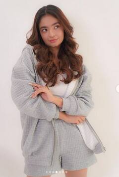 Anushka Sen: ਸਰਦੀਆਂ ਵਿੱਚ ਅਨੁਸ਼ਕਾ ਸੇਨ ਨੇ ਸ਼ੇਅਰ ਕੀਤਾ ਆਪਣਾ ਵਿੰਟਰ ਲੁੱਕ, ਉਸ ਦੇ ਹੌਟ ਲੁੱਕ ਨੂੰ ਤੁਸੀਂ ਵੀ ਕਰੋ ਫਾਲੋ