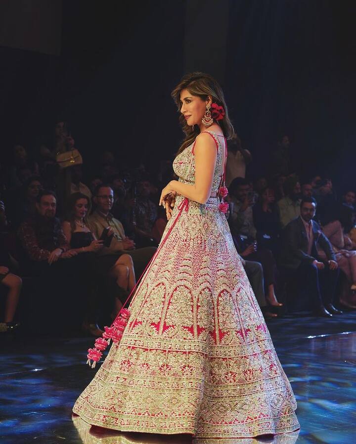 Chitrangda Singh PHOTO: બોલિવૂડ અભિનેત્રી ચિત્રાંગદા સિંહે તેના ખૂબ જ સુંદર એથનિક લુકની તસવીરો શેર કરી છે.