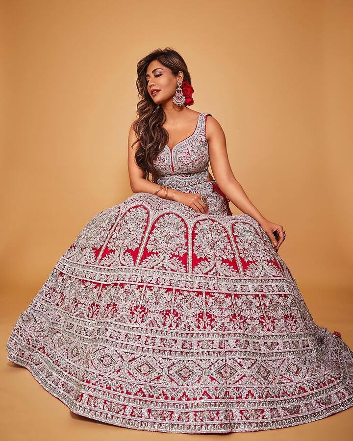 ચિત્રાંગદા ભલે ફિલ્મોમાં ઓછી દેખાતી હોય, પરંતુ તે સોશિયલ મીડિયા પર હંમેશા લાઇમલાઇટમાં રહે છે.