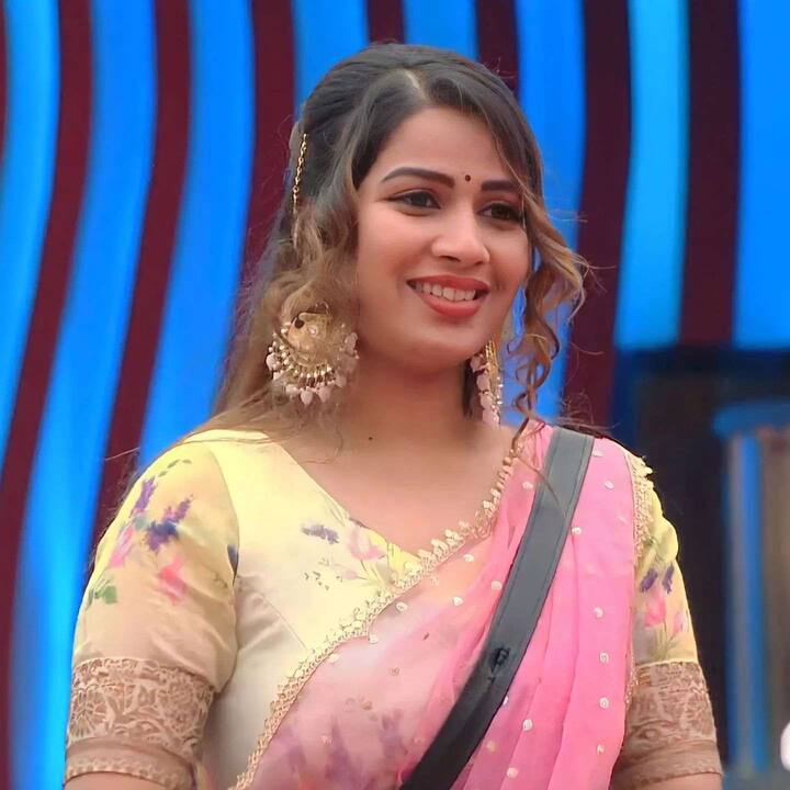 అనధికార లెక్కల ప్రకారం ఇనాయ ఓటింగ్లో మూడో స్థానంలో కొనసాగుతోంది. -Image Credit: Inaya Sulthana/Instagram