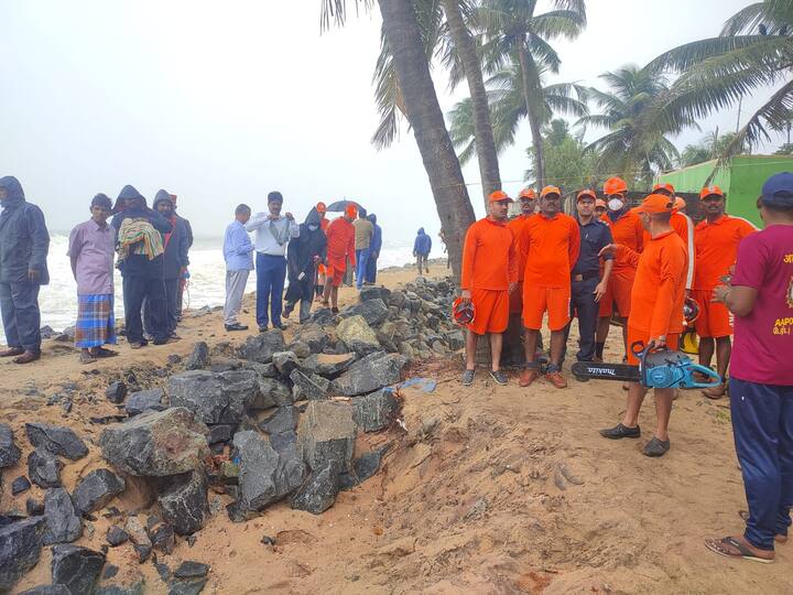 தயாராக இருக்கும் பேரிடர் மீட்பு படை